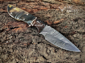 Skinner Knife With Ram Horn Handle & Horizontal Leather Sheath