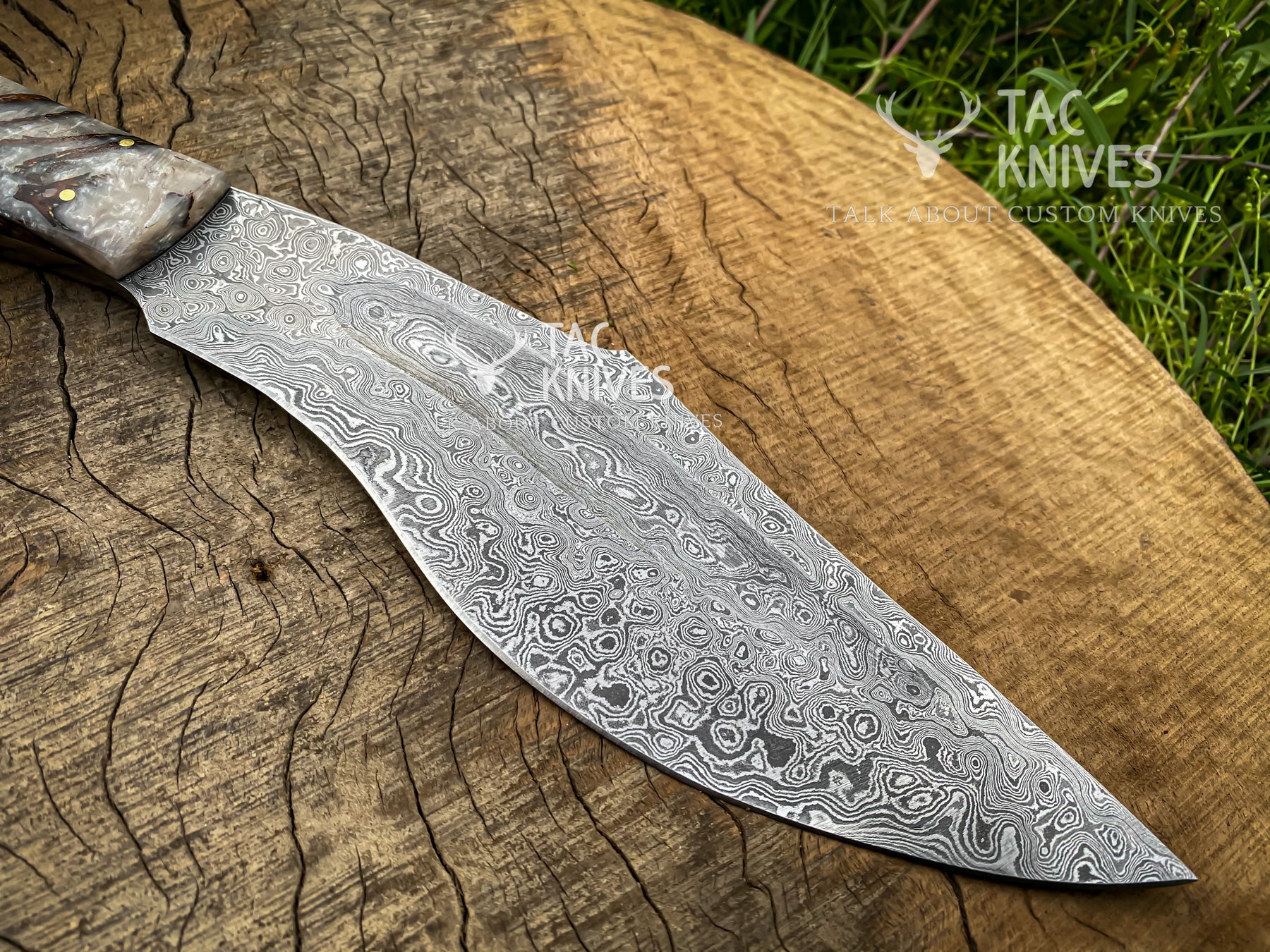 14" Damascus Kukri Knife With Antler Handle And Leather Sheath