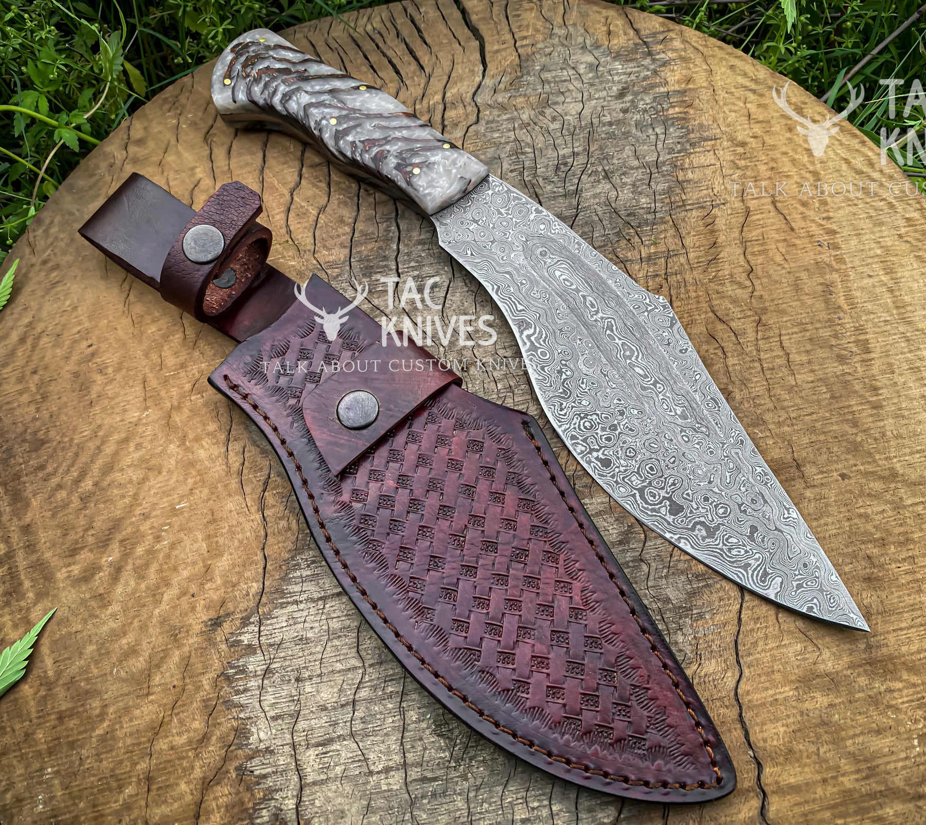 14" Damascus Kukri Knife With Antler Handle And Leather Sheath