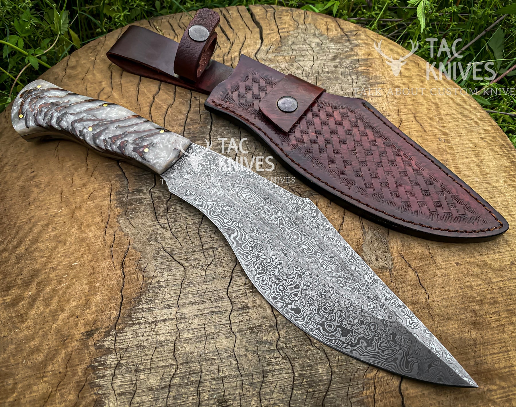 14" Damascus Kukri Knife With Antler Handle And Leather Sheath