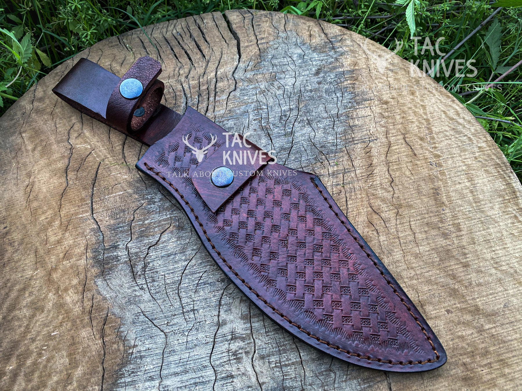 14" Damascus Kukri Knife With Antler Handle And Leather Sheath
