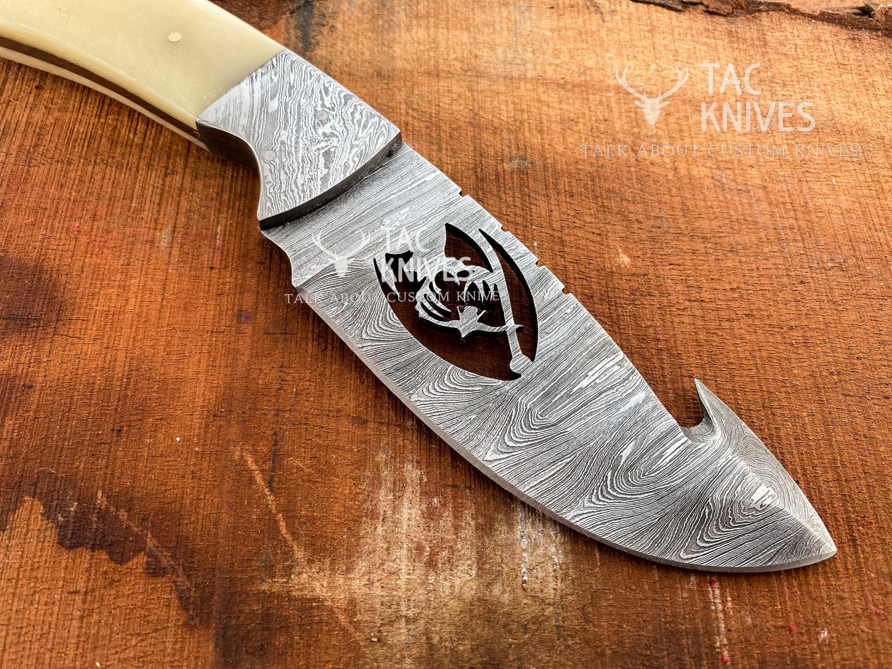 Skinner Knife With Deer Cutout Blade, Bone & Horn Handle and Leather Sheath