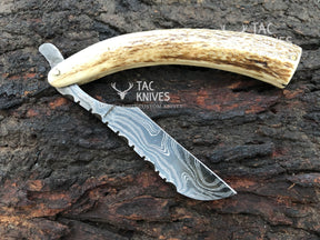 Damascus Straight Razor With Deer Antler Handle – 2" Cutting Edge