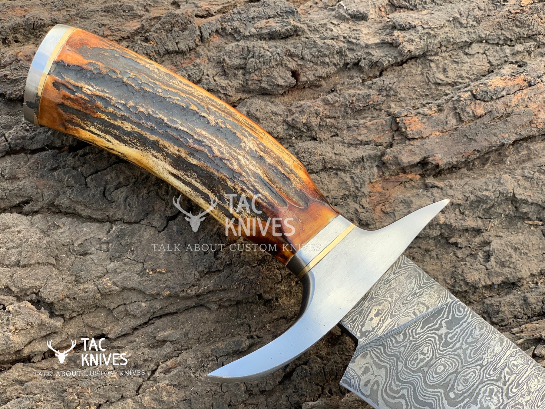 13" Damascus Bowie Hunting Knife With Antler Handle & Leather Sheath