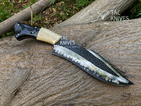 Heavy Duty Hunting Knife With Bone & Horn Handle and Leather Sheath