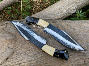 Heavy Duty Hunting Knife With Bone & Horn Handle and Leather Sheath