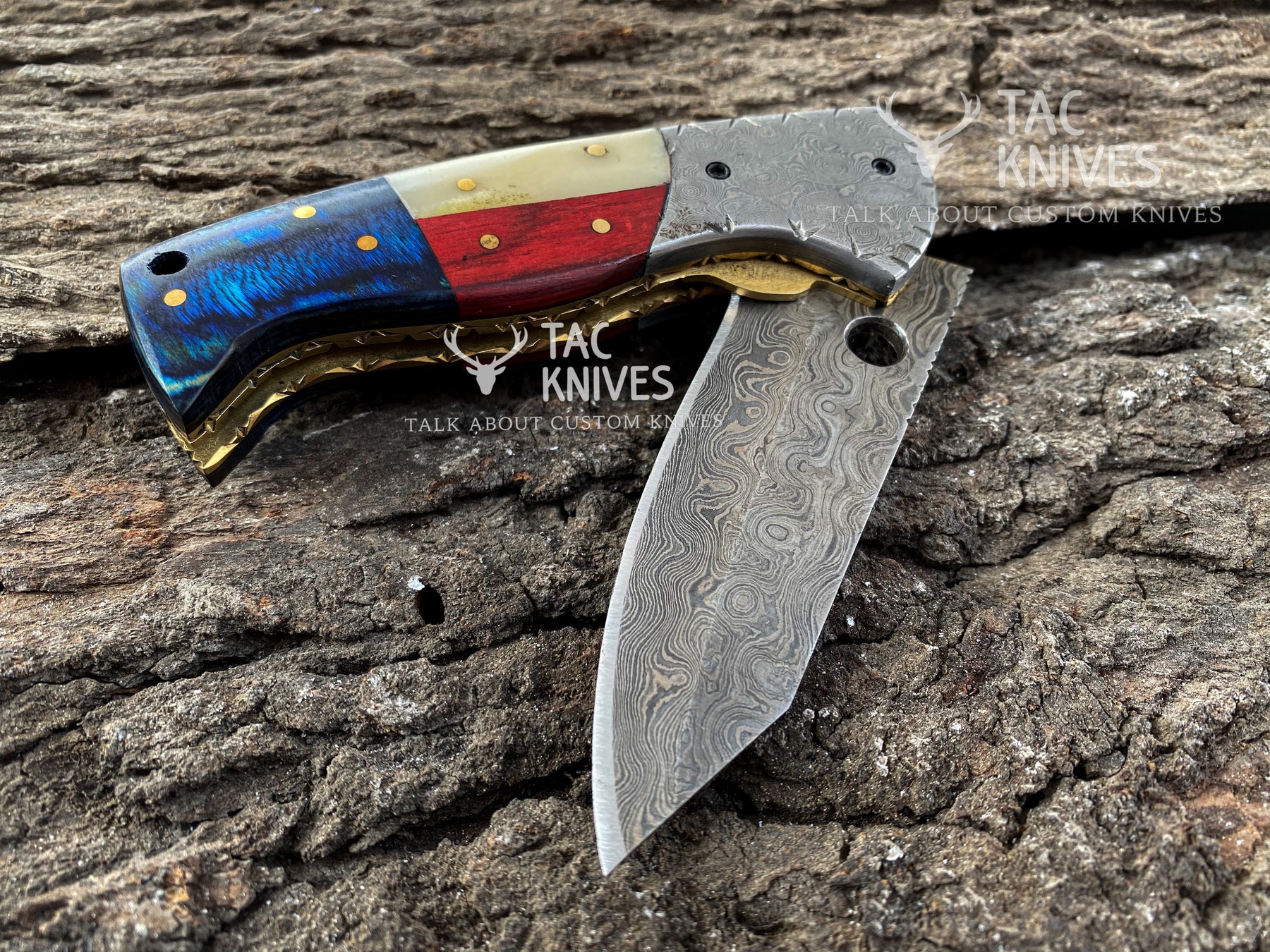 Raindrop Damascus Folding Knife With Texas Flag Handle & Leather Sheath